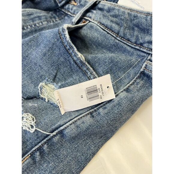 Old Navy O.G. Straight High Rise Distressed Denim Jeans 3" Inseam size 12 - Picture 3 of 5